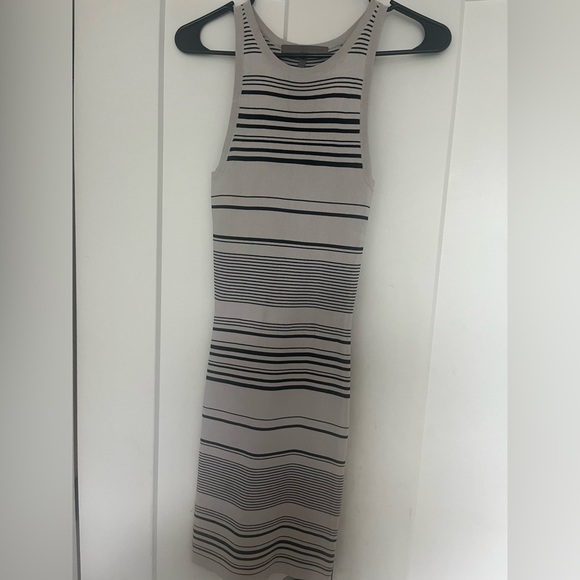 Halston Heritage Bodycon Dress - Picture 2 of 5